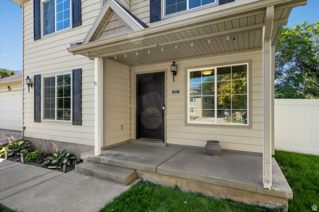 735 E CAHOON ST, Ogden, UT 84401 — photo 2