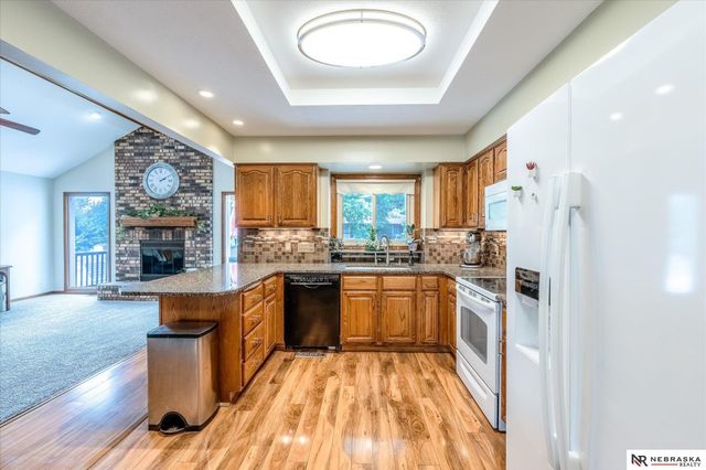 13918 Edna Street, Omaha, NE 68138