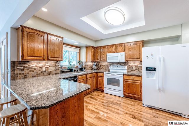 13918 Edna Street, Omaha, NE 68138