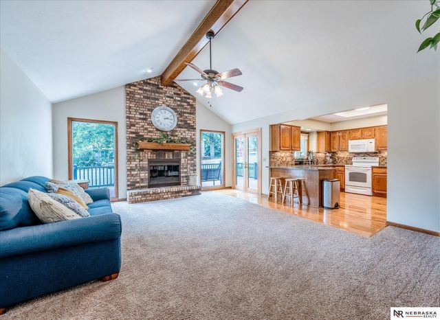 13918 Edna Street, Omaha, NE 68138