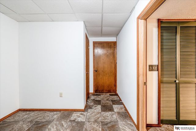 13918 Edna Street, Omaha, NE 68138