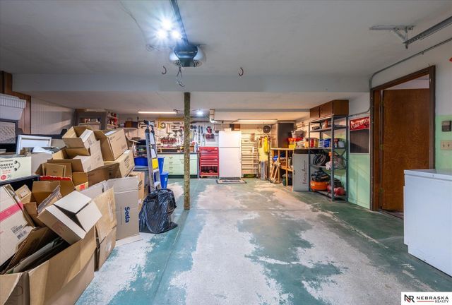 13918 Edna Street, Omaha, NE 68138