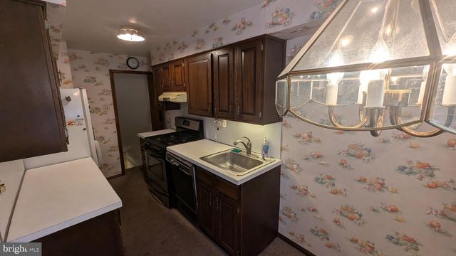 6320 MERSHON ST, Philadelphia, PA 19149
