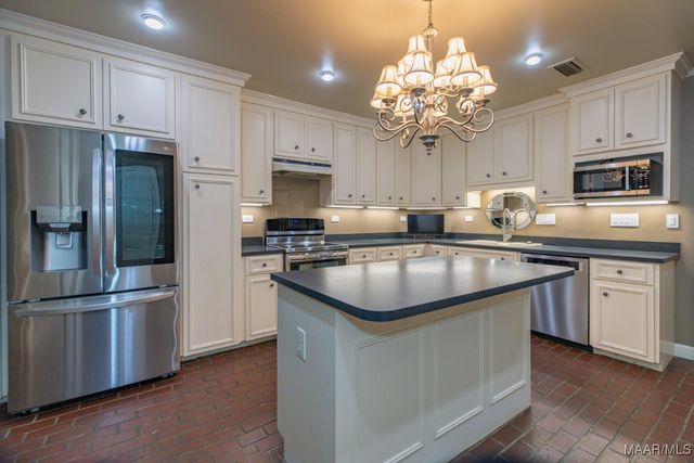 2484 Hawthorn Drive, Montgomery, AL 36111