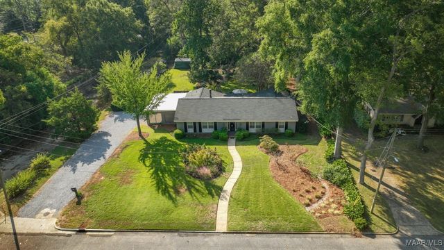2484 Hawthorn Drive, Montgomery, AL 36111