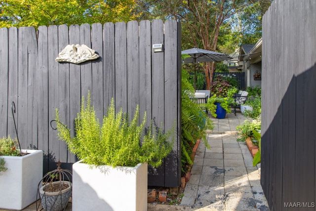 2484 Hawthorn Drive, Montgomery, AL 36111