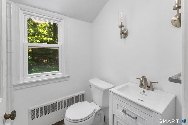 19 Armory Street, Hamden, CT 06517