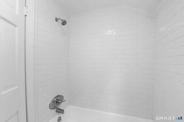 19 Armory Street, Hamden, CT 06517