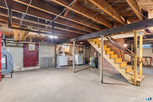 19 Armory Street, Hamden, CT 06517