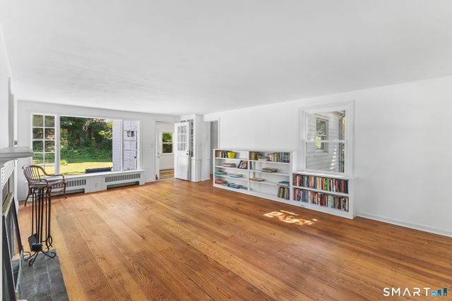 19 Armory Street, Hamden, CT 06517