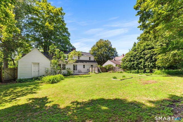 19 Armory Street, Hamden, CT 06517