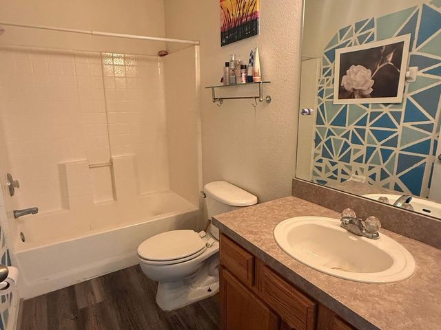 8621 SHALLOW CREEK COURT, New Port Richey, FL 34653