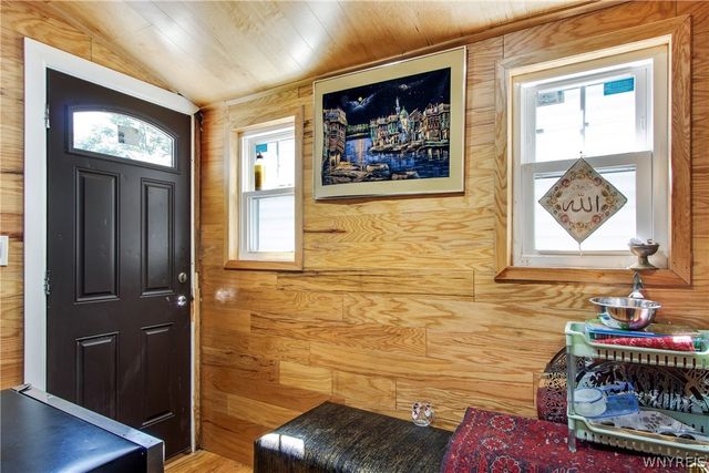 29 Churchill Street, Buffalo, NY 14207