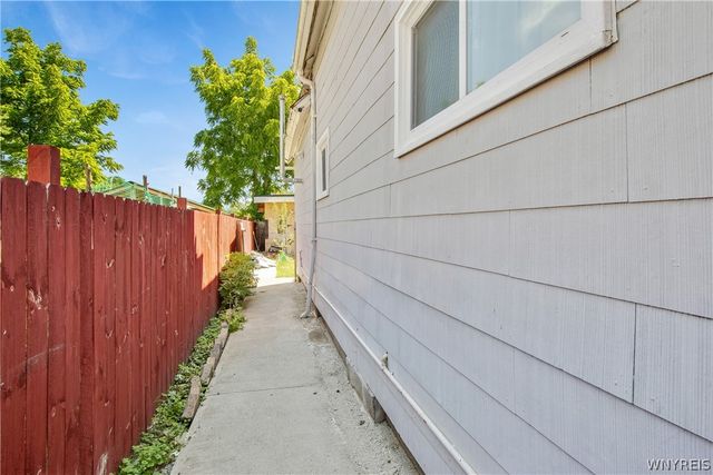 29 Churchill Street, Buffalo, NY 14207