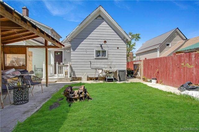 29 Churchill Street, Buffalo, NY 14207