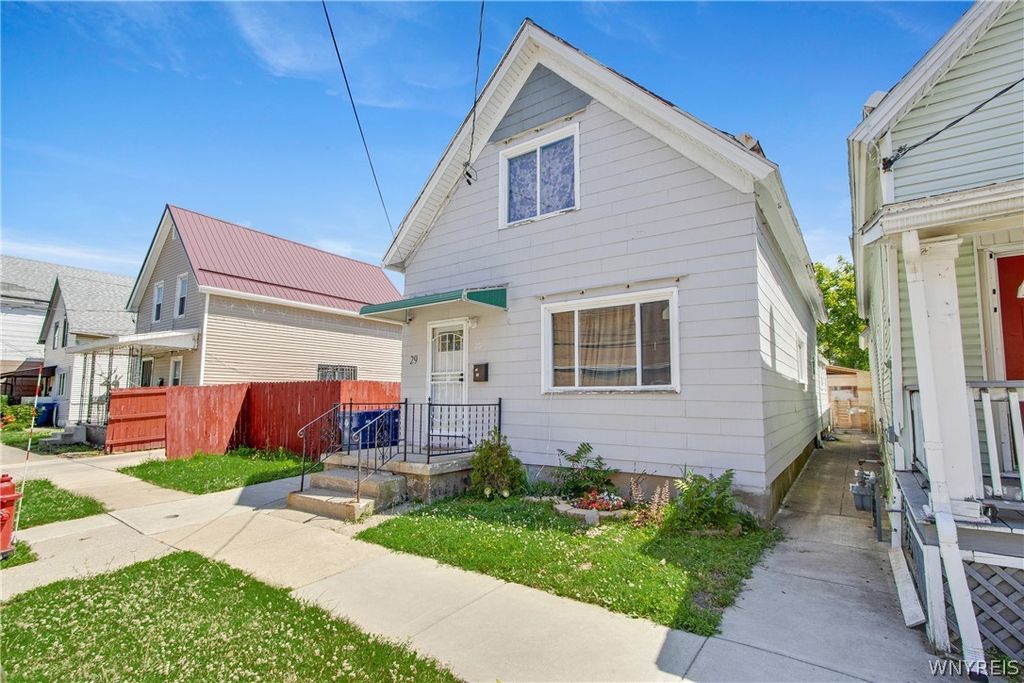 29 Churchill Street, Buffalo, NY 14207