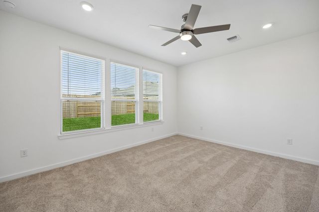 310 Ruby Ford Drive, Cove, TX 77523