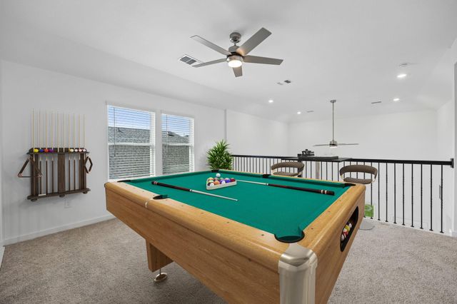 310 Ruby Ford Drive, Cove, TX 77523