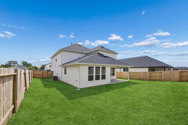 310 Ruby Ford Drive, Cove, TX 77523