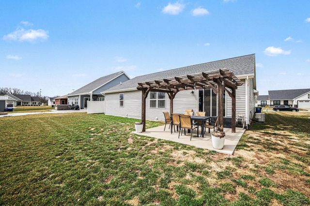 5840 Cotton Top Crest, Freeland, MI 48623