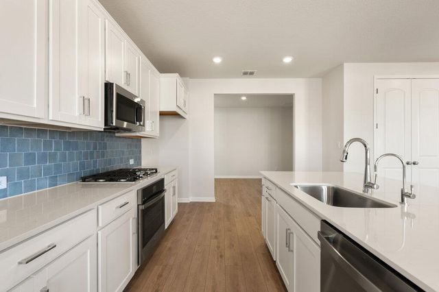 245 Ranier WAY, Dripping Springs, TX 78620