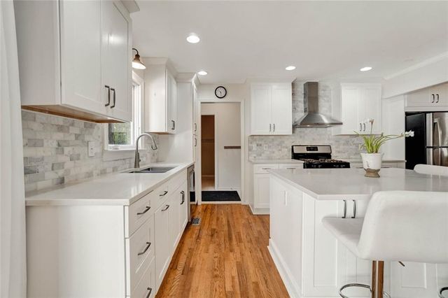 295 Oakmere Road, Alpharetta, GA 30009