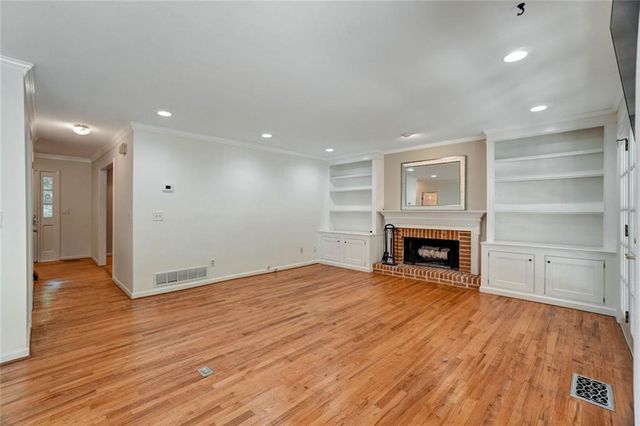 295 Oakmere Road, Alpharetta, GA 30009