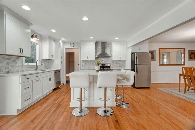 295 Oakmere Road, Alpharetta, GA 30009