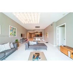 14951 Royal Oaks Ln 102, North Miami, FL 33181