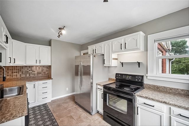 3516 Keyes Drive, Des Moines, IA 50315