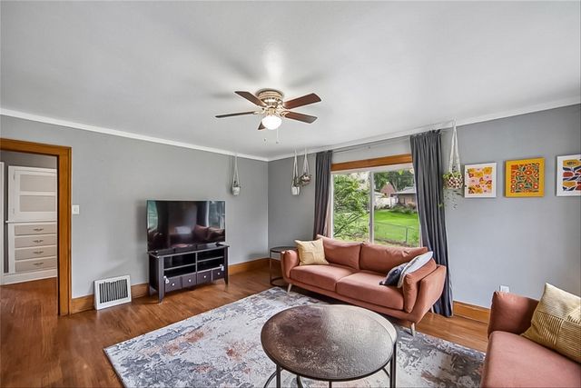 3516 Keyes Drive, Des Moines, IA 50315