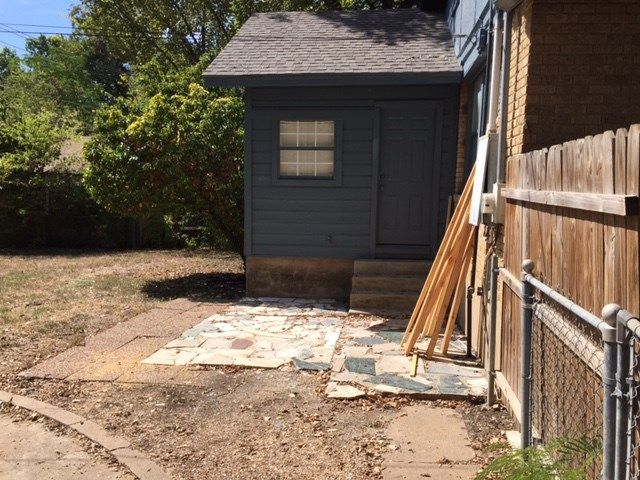 4905 Pershing Avenue, Fort Worth, TX 76107