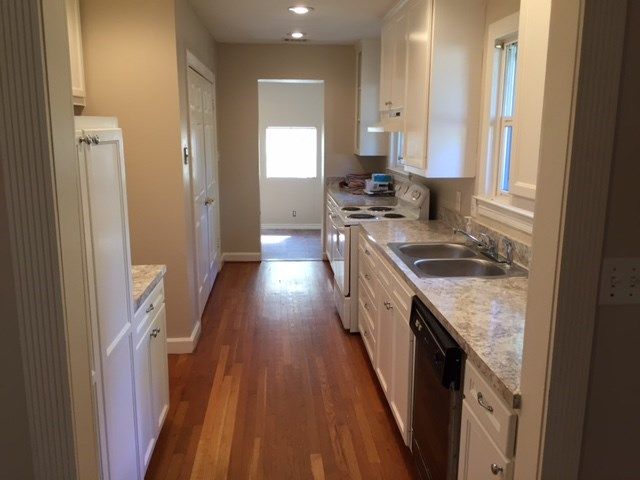 4905 Pershing Avenue, Fort Worth, TX 76107