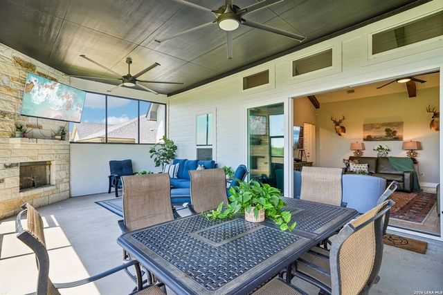 209 ENGLEWOOD LN, Castroville, TX 78009