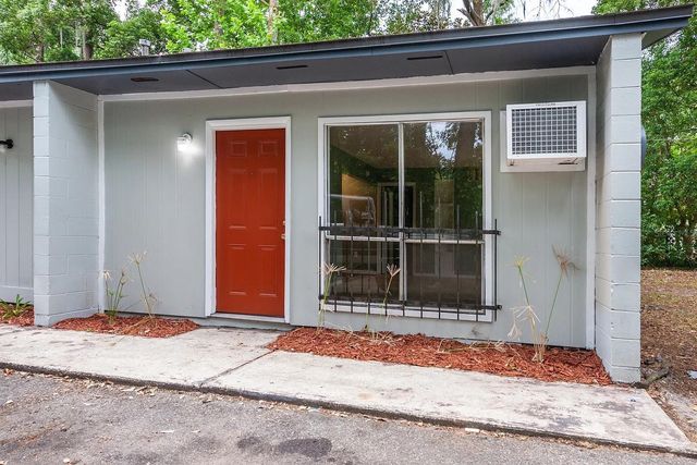 409 NE 11TH STREET, Gainesville, FL 32601