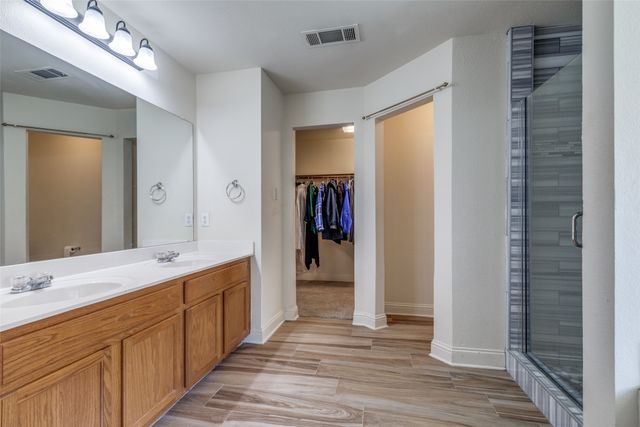 2512 Calico Rock Drive, Fort Worth, TX 76131