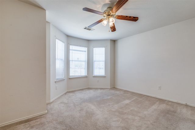 2512 Calico Rock Drive, Fort Worth, TX 76131