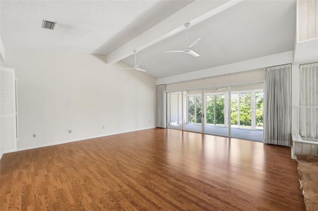 1352 ERROL PARKWAY, Apopka, FL 32712