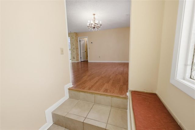 1352 ERROL PARKWAY, Apopka, FL 32712