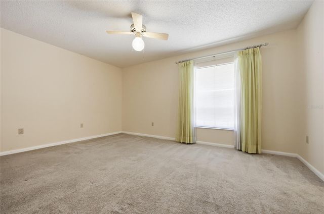 1352 ERROL PARKWAY, Apopka, FL 32712