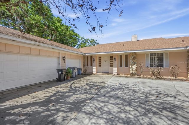 1352 ERROL PARKWAY, Apopka, FL 32712