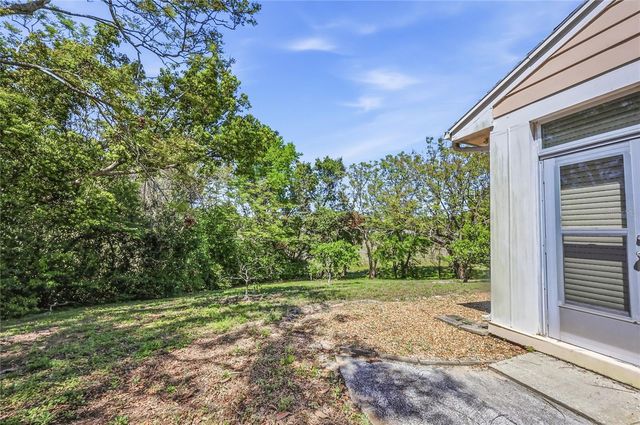 1352 ERROL PARKWAY, Apopka, FL 32712