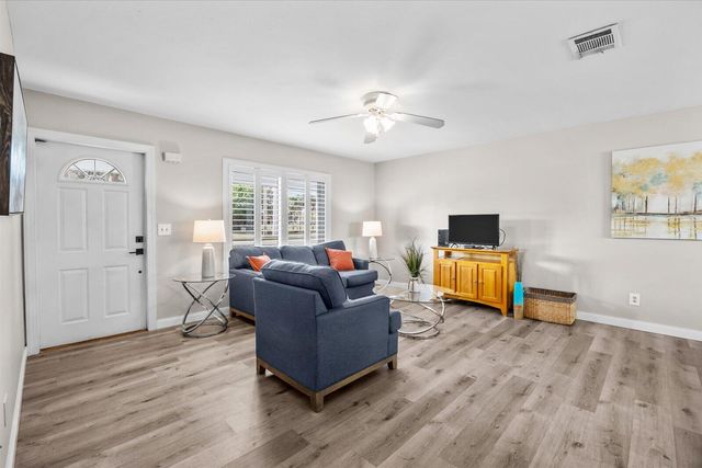 1673 SE Lyngate Drive, Port St. Lucie, Port St Lucie, FL 34952