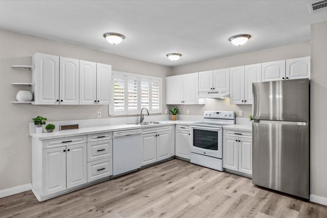 1673 SE Lyngate Drive, Port St. Lucie, Port St Lucie, FL 34952