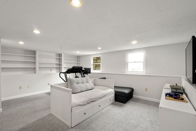 10 Wright Rd, Sudbury, MA 01776