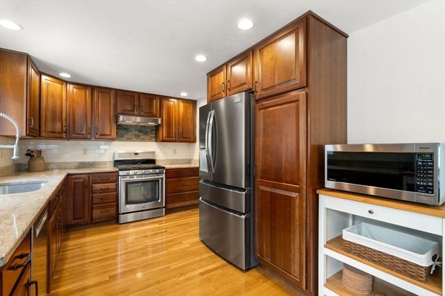 10 Wright Rd, Sudbury, MA 01776