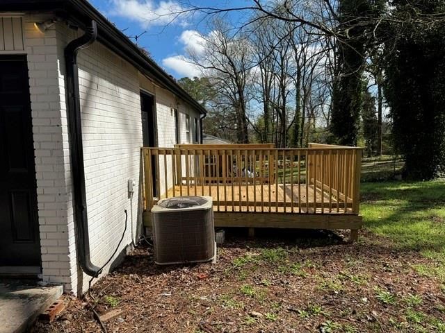 287 Banberry Drive, Atlanta, GA 30315