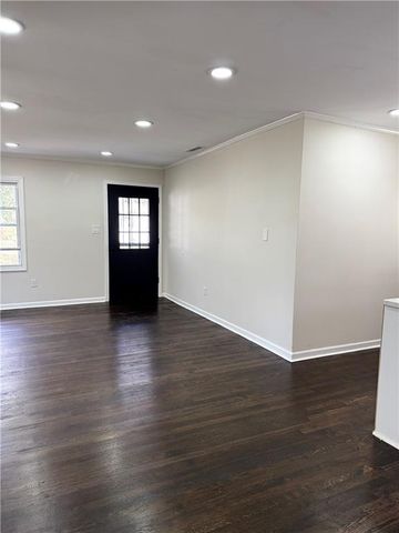 287 Banberry Drive, Atlanta, GA 30315