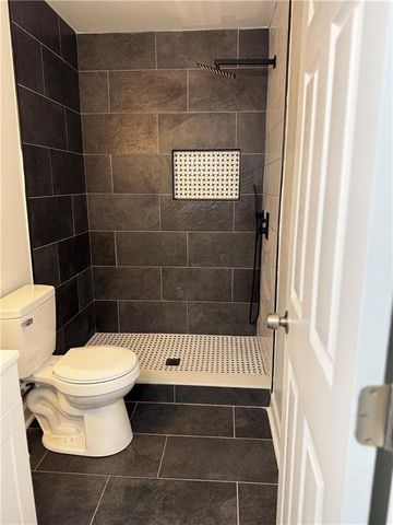 287 Banberry Drive, Atlanta, GA 30315