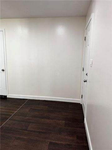 287 Banberry Drive, Atlanta, GA 30315